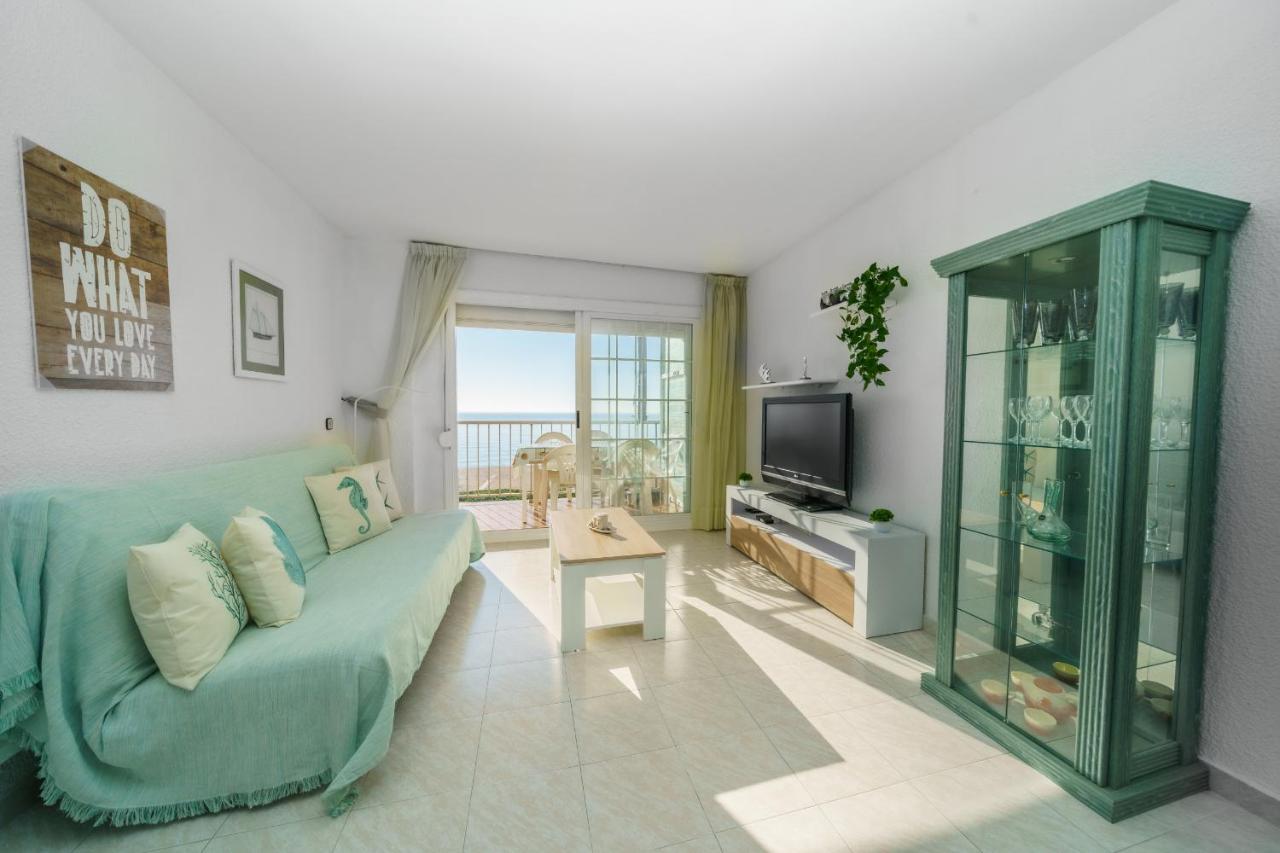 Homeholidaysrentals Nice - Costa Barcelona Малграт де Мар Екстериор снимка