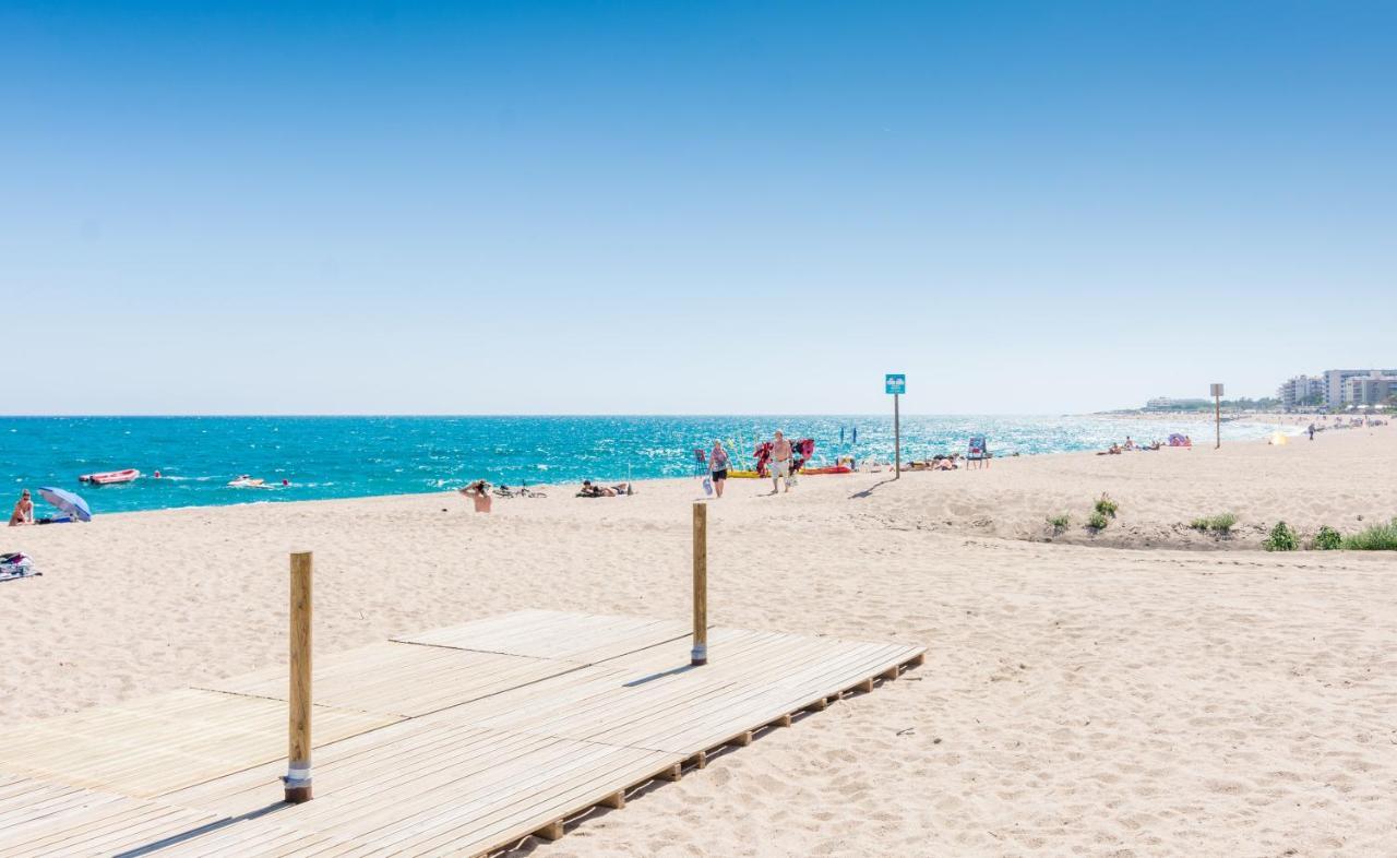 Homeholidaysrentals Nice - Costa Barcelona Малграт де Мар Екстериор снимка